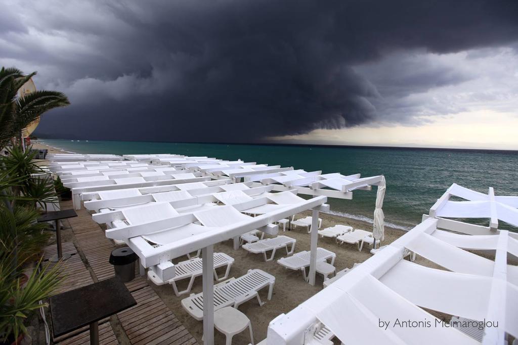 Nefeli Seaside Apartments Polychrono Dış mekan fotoğraf